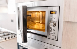  Up to $180 sales on microwaves in Best Buy stores